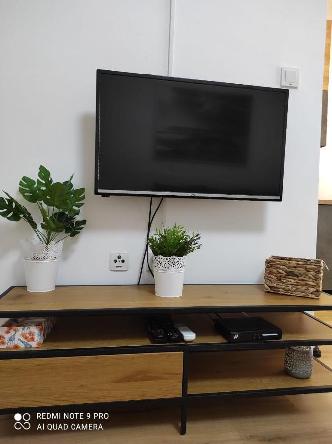 Apartman Branimir Новаля Екстер'єр фото